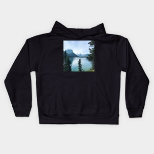 Beautiful Blue Mountains and Lake Kids Hoodie